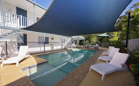 Apollo Jewel Beachfront Apartments - New Castle Holiday 3