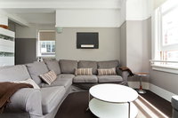 Apt - Sunny with Views