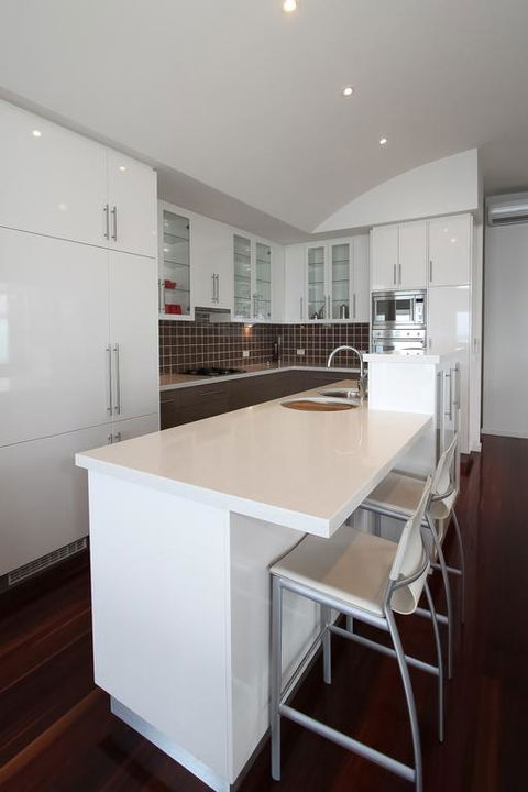 Aqua Luna - New Castle Holiday 3