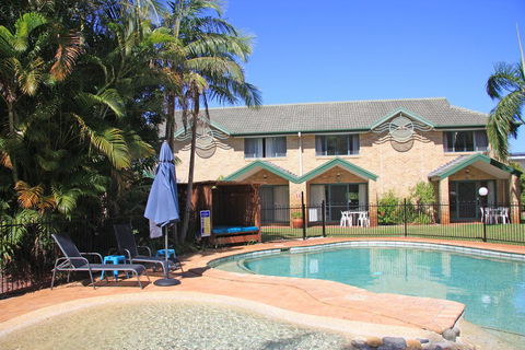 Aqua Villa Holiday Apartments - New Castle Holiday 2