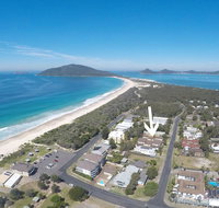 Aquarius Townhouse - New Castle Holiday