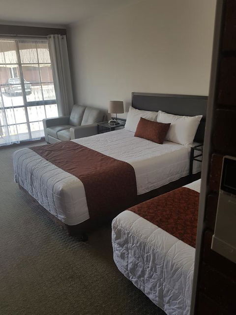 Ararat Colonial Lodge Motel - New Castle Holiday 3