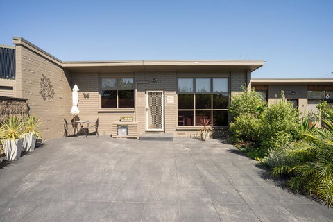 Argo Sands - New Castle Holiday 0