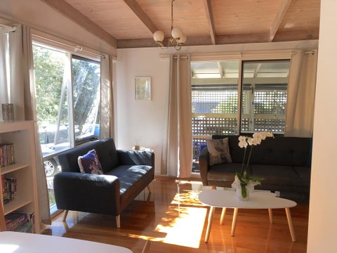 Ariel's Beach House - New Castle Holiday 1