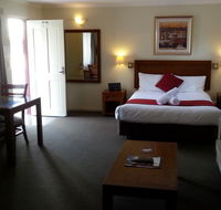 Armidale Pines Motel - New Castle Holiday