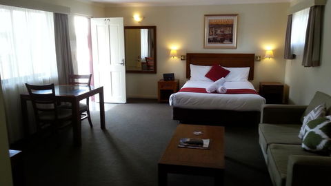 Armidale Pines Motel - New Castle Holiday 0