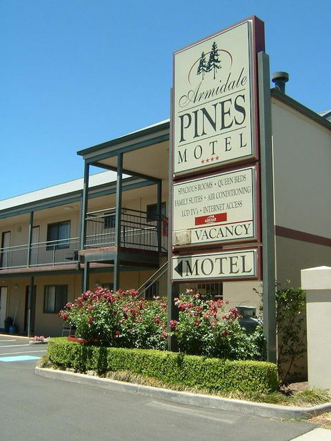 Armidale Pines Motel - New Castle Holiday 3