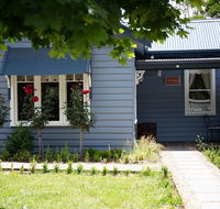 Artisan Retreat - New Castle Holiday