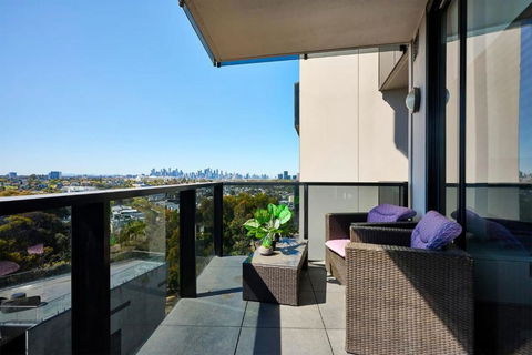 Maribyrnong Marvel Charm With Cityscape Bliss - New Castle Holiday 0
