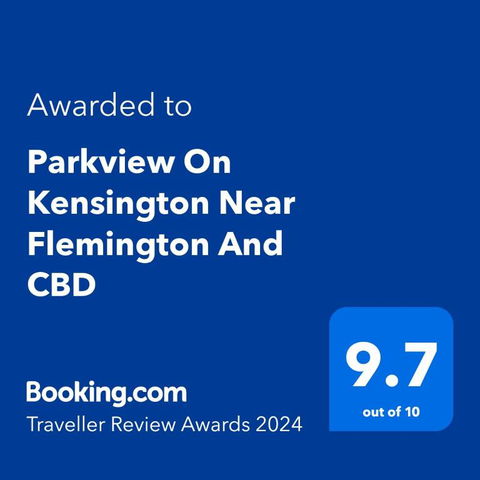 Melbourne Inner City Holiday Home Near CBD & Flemington - New Castle Holiday 1