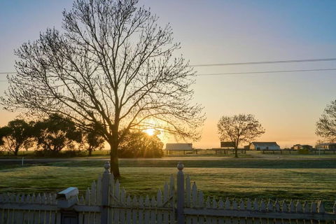 Miners Cottage Lancefield - New Castle Holiday 1