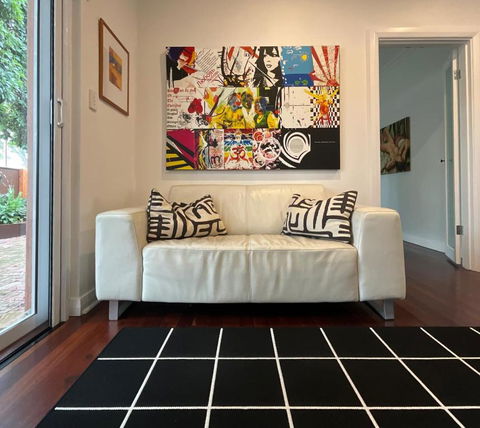 Mintie - New Castle Holiday 3