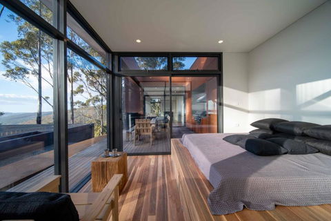 Mountain Top Snug Whole Property Itas - New Castle Holiday 1