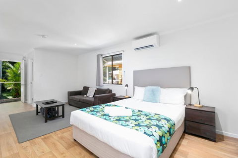 Mossman Resort Holiday Villas - New Castle Holiday 3