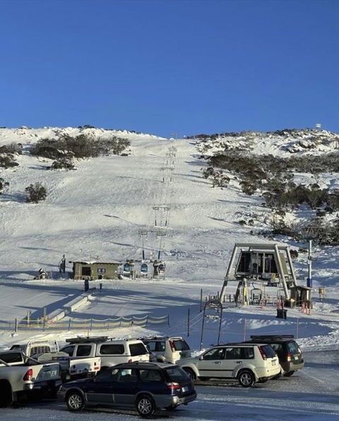 Mountain View Chalet At Heidis - New Castle Holiday 2