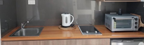 Mt Lyll (Back Cabin)@Lettes Bay - New Castle Holiday 2