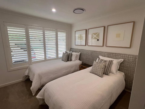 Narrandera Retreat - New Castle Holiday 2