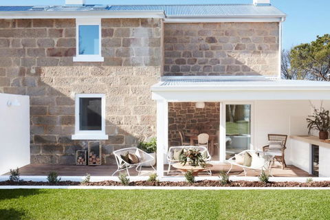 Nest Stays - New Castle Holiday 0