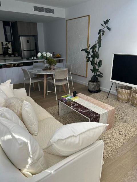 New & Modern Loft 1bd W/Pool&Gym - New Castle Holiday 0