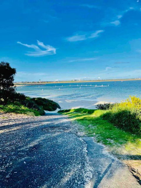 NEW Furnish, 3 Min SYD Airport, 1 Min Walk Beach - New Castle Holiday 2