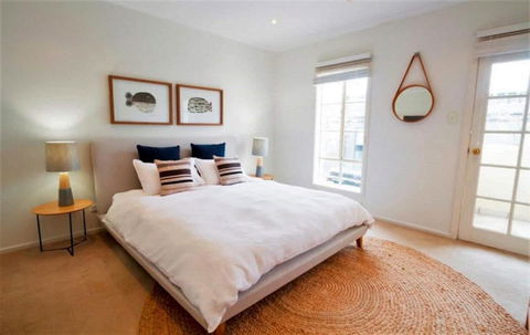 Norwood Saltbush Retreat With Wifi - New Castle Holiday 3