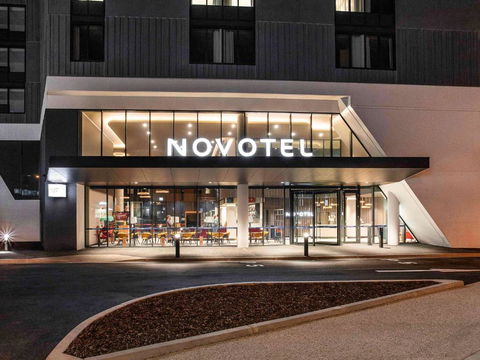 Novotel Devonport - New Castle Holiday 0