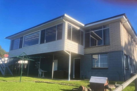 Number 94 - New Castle Holiday 1