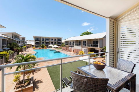 Oaks Broome Hotel - New Castle Holiday 0
