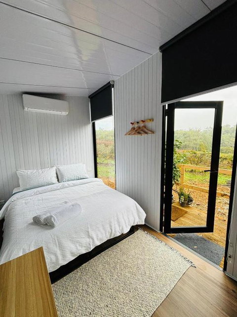 Orange 2 By Tiny Away - New Castle Holiday 3