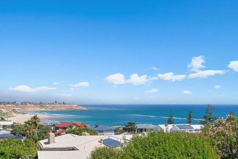 Ocean View In Port Noarlunga - New Castle Holiday 2