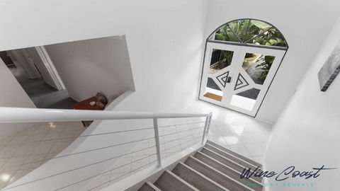 Ocean Views And Vineyards By Wine Coast Holiday Rentals - New Castle Holiday 2