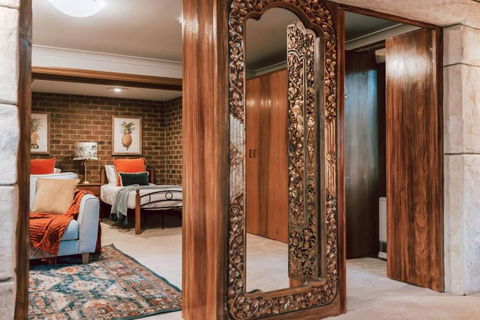 Olinda Sandstone Apartment 2 Bedroom Spa Bath - New Castle Holiday 1