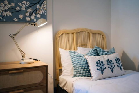 OnceUp A BlueMoon Terrace Nr CBD - New Castle Holiday 1