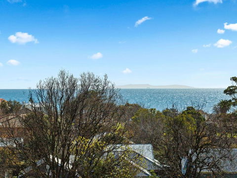 Osprey Mornington - New Castle Holiday 3