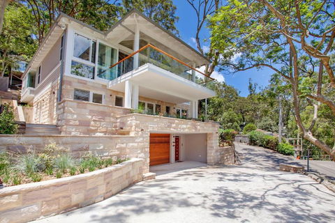 Paradise On Pittwater - Paradise Beach - New Castle Holiday 1