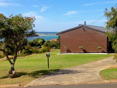 Paradise View - New Castle Holiday 3