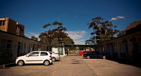 Parkville Motel - New Castle Holiday 1