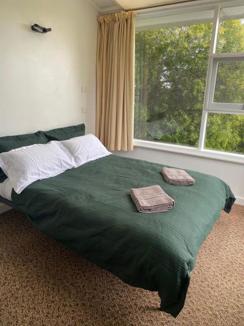 Peppermint Retreat Taroona - New Castle Holiday 3