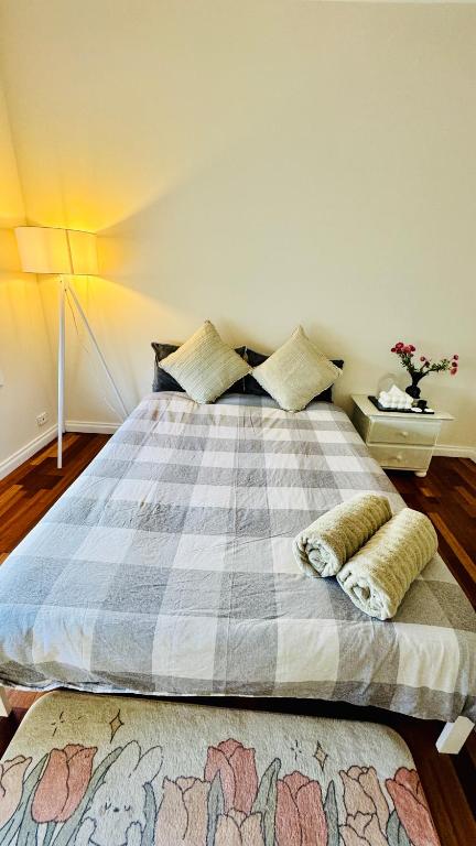 Perfect Peacefully Room In Melbourne - New Castle Holiday 1