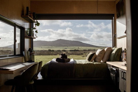 Peter The Tiny Cabin In Esperance - New Castle Holiday 3