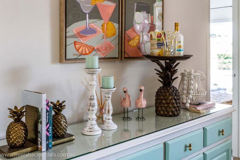 Pina Colada Shack-40 Marina Way - New Castle Holiday 0