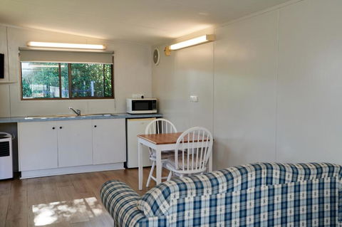 Pine Country Caravan Park - New Castle Holiday 1