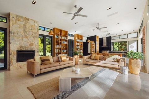 Pine Mountain - New Castle Holiday 2