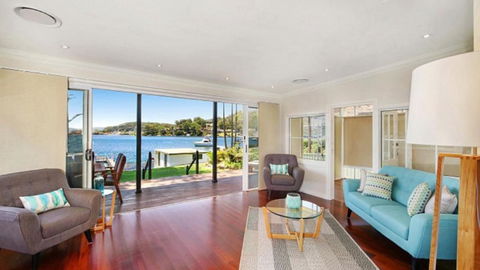 Pine Tree Cottage - Waterfront - New Castle Holiday 2