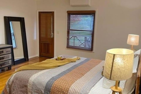 Pine View Cottage - Pet Friendly - Cowaramup - New Castle Holiday 0