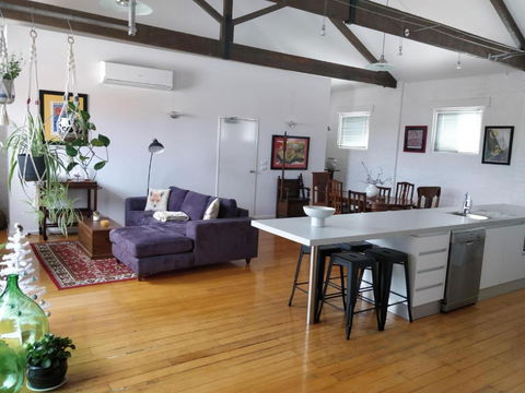Pips On Mitchell - Beautiful Historic Apartment - New Castle Holiday 2