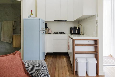 Port Kembla Laneway Cottage - New Castle Holiday 2