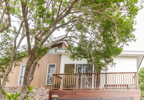 Port Kembla Laneway Cottage - New Castle Holiday 3