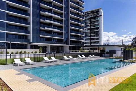 Posh In Phillip - 2bd 2bth Apt - New Castle Holiday 3