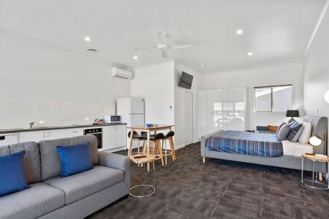 Port Lincoln Shark Apartment 6 - New Castle Holiday 0